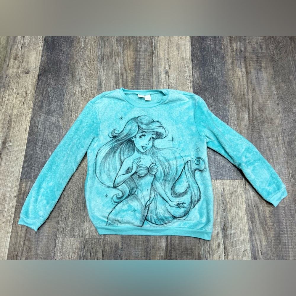 Disney Ariel/Little Mermaid Juniors Sz. L Soft Fleece Pullover Crewneck